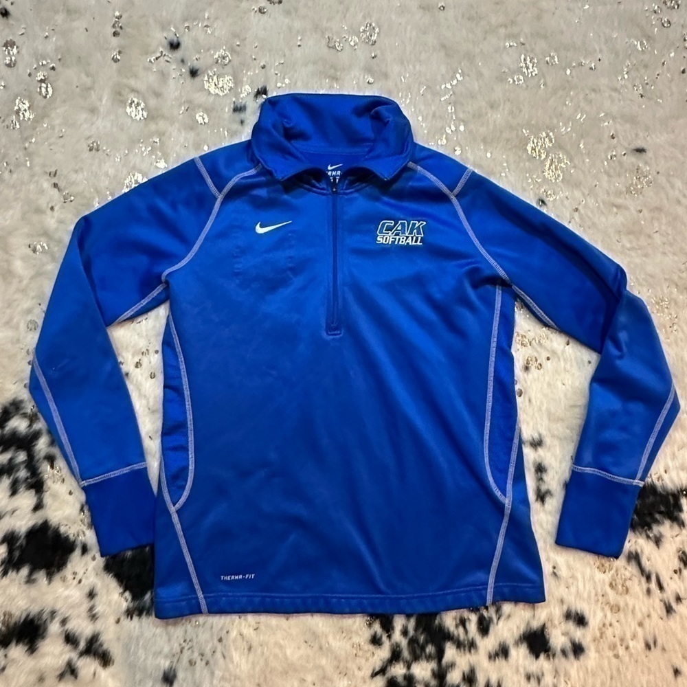 NIKE women’s blue quarter zip therma fit pullover size large